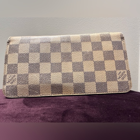 Louis Vuitton LV Damier Azur Zippy Wallet - Picture 14 of 16